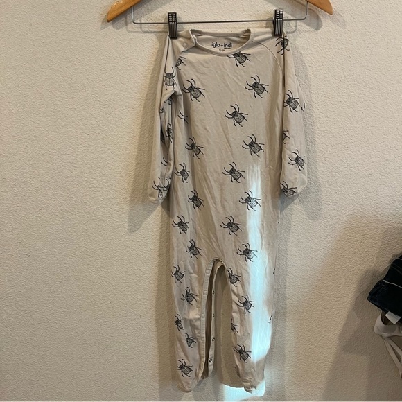 Iglo + Indi 2y-3y snap long sleeve beetle one piece - Picture 1 of 6